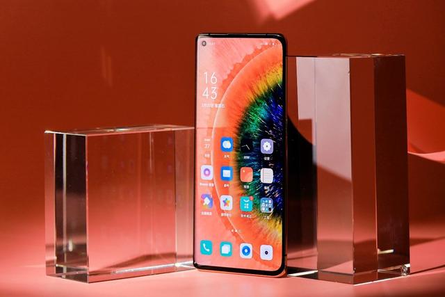 想买一款5G旗舰手机？不妨考虑下诚意满满的Find X2 Pro