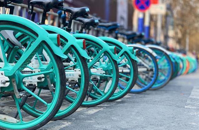 挑战阿里美团，共享单车新势力出现，背后的巨头估值高达3600亿