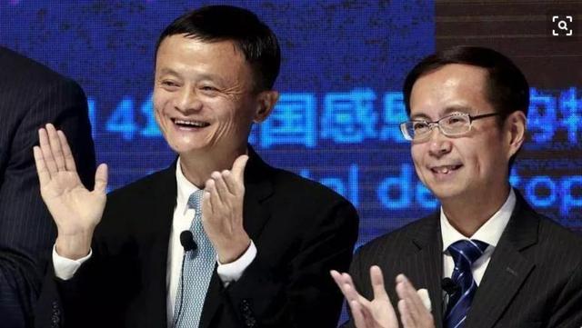 阿里巴巴张勇：从会计到万亿市值的公司CEO，留给我们3个人生启示