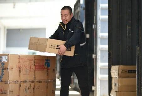 菜鸟网络之后，几家小众物流也组成了联盟，现已长成独角兽