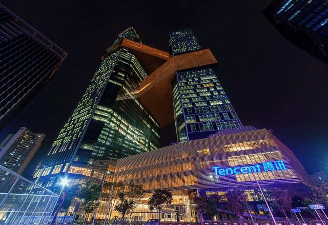 使用微信和QQ是免费，腾讯真的挣钱吗？