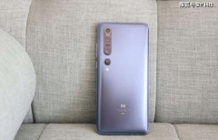 相差2000元，小米10Pro和iPhone11Pro，究竟谁才是性价比之王