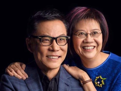 李国庆独家回应“抢公章”：依法接管当当 太忙不接受采访