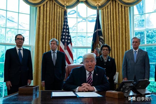 特朗普：邮政资费不涨，政府贷款不批！拿亚马逊开刀？