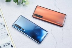 小米10和真我X50 Pro谁才是3K档最香旗舰？上手对比出答案