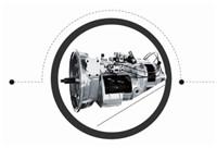 解放与顺丰携手竖行业标杆 J6P4×2 快递牵引车亮相