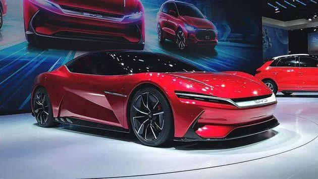 当“少年”特斯拉遇上“壮年”比亚迪丨汽车产经