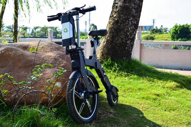 可折叠，20km续航，这款电动车，你们看过没？