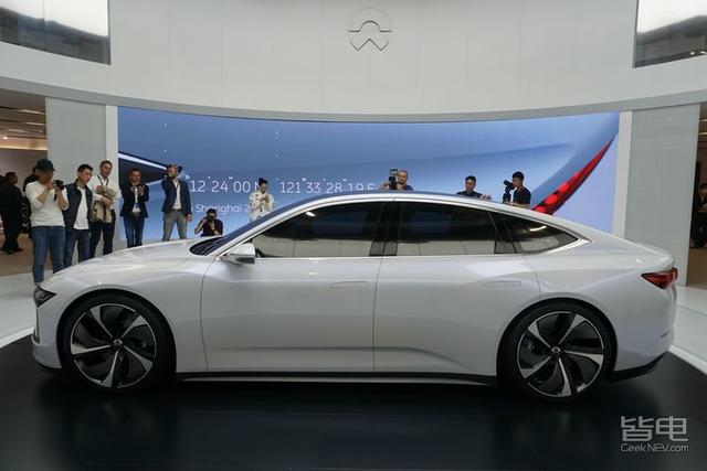 蔚来总裁直播露馅！旗舰轿车ET7年底发布？