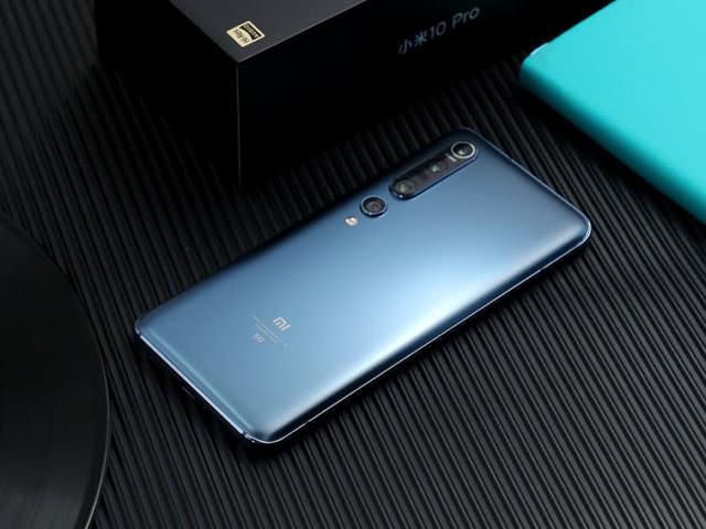 骁龙855最终清仓？3款最具性价比的4G旗舰，如今不足2000元！