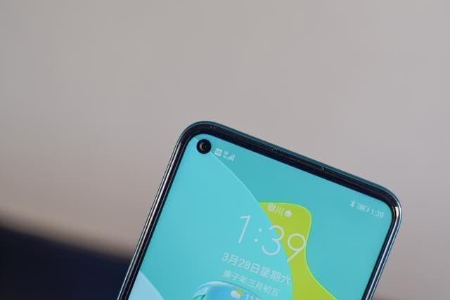 预算不多想买5G？这款手机最值得入手，性能颜值碾压友商！