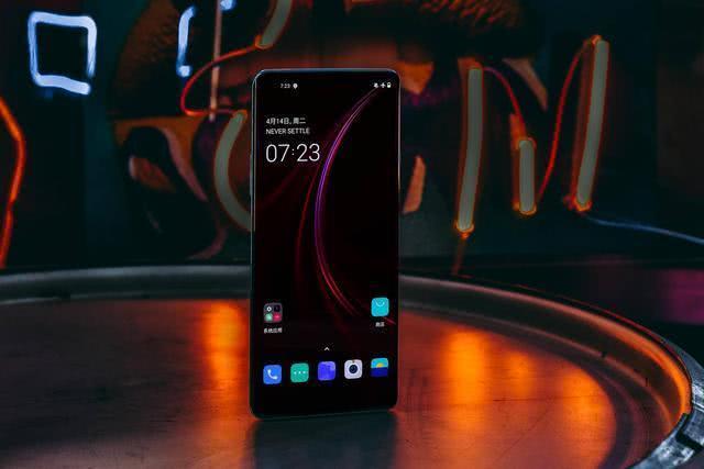 一加8Pro轻体验：当旗舰杀手变成真旗舰，它还是那个一加吗？