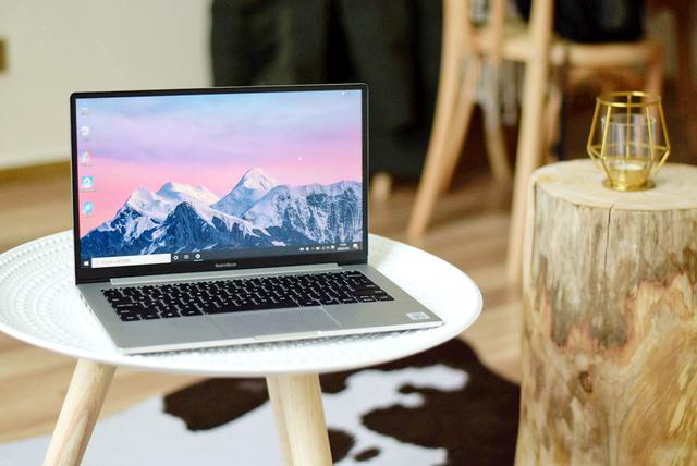 体积小巧，专为办公设计，小米推出首款全面屏笔记本！