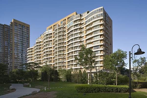 和260万人一起看了场县长直播，终于明白为什么拼多多这么便宜