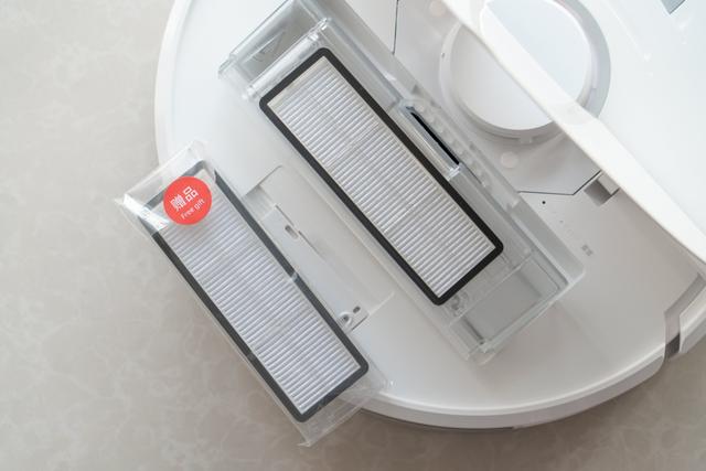 石头扫地机T7开箱评测：全面“进化”，当之无愧的行业旗舰！