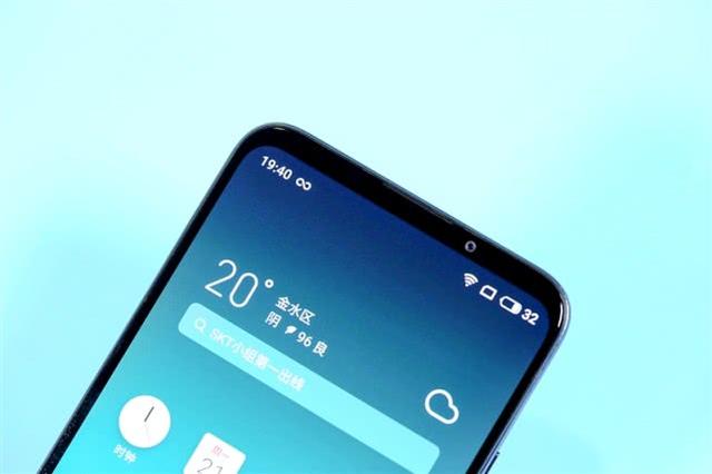 魅族开始爆发！骁龙855+屏幕指纹，跌至1798元只为给新机让路