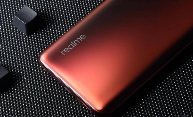 香不香得看用户评论！realme真我X50 Pro这几点体验口碑“炸”了