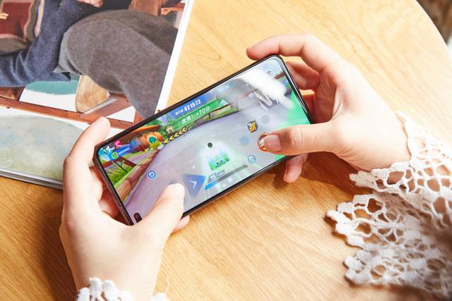 2999元的红米K30 Pro妥协了啥？对比真我X50 Pro后发现这些问题