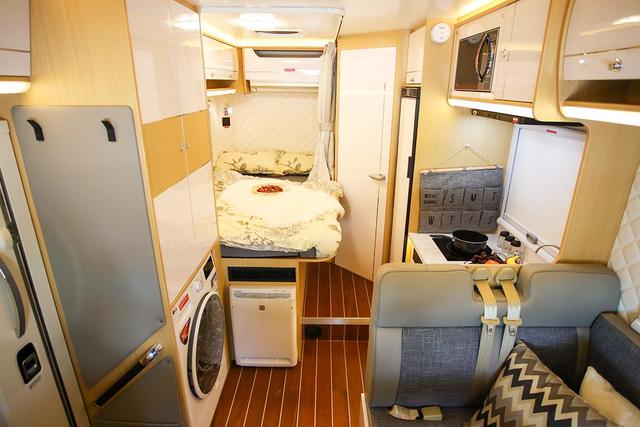 73.8万起售，续航780公里，空间大配置高，法美瑞新能源房车发布