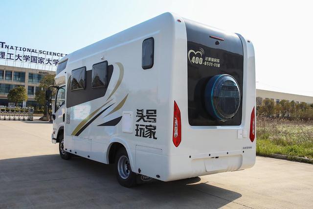 73.8万起售，续航780公里，空间大配置高，法美瑞新能源房车发布