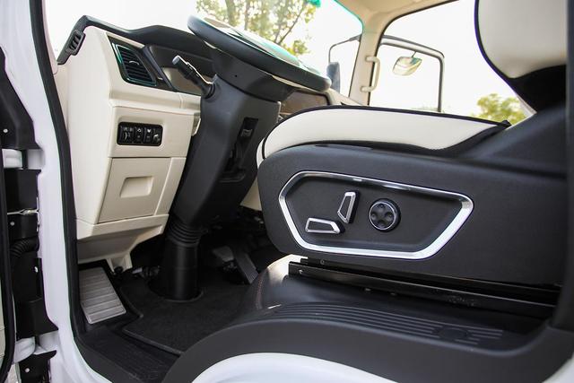 73.8万起售，续航780公里，空间大配置高，法美瑞新能源房车发布