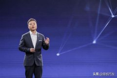 小鹏汽车何小鹏：那个装不懂车的人，却执迷“蹭流”特斯拉