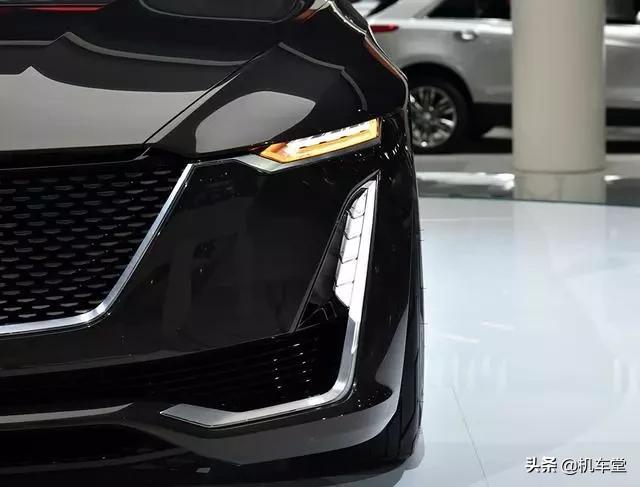 凯迪拉克新款“黑武士”：配无框门+4.2T+10AT，颜值赶超宝马7系