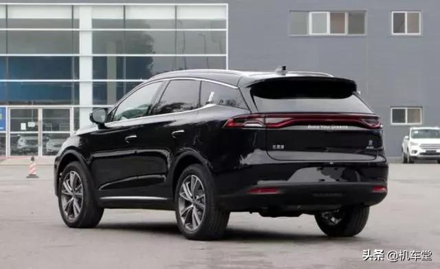 王传福爆发了！新车宽近2米+2.0T爆950NM+油耗1.8L，比汉兰达霸气