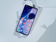 华为加速清仓，麒麟990+40W+无线充电，5G旗舰跌至4499元！