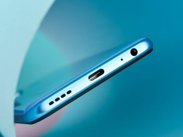 vivo终于爆发，骁龙765G+44W闪充，引领5G入门新标杆？