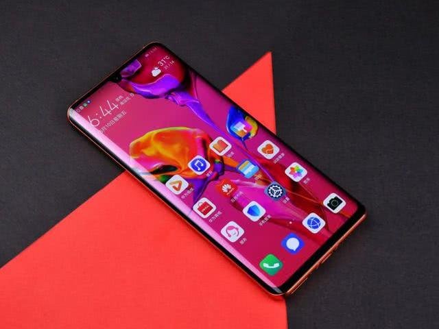 华为手机也别乱买，这3款目前最值得入手，高颜值性价比超过友商