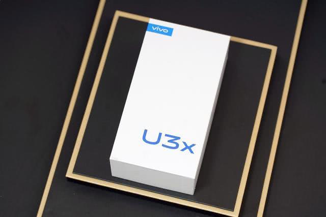 百元机最佳选择？五千毫安+AI三摄，vivo性价比十足！