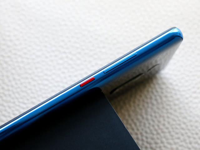 小米不忘初心？骁龙855+升降屏+4800万三摄，重回1999经典价！