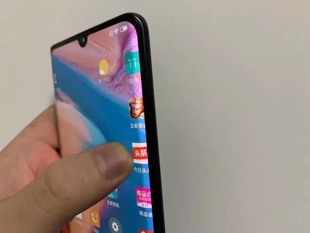 小米最失败的一款旗舰，一亿像素+5260mAh，可惜用户却不识货！