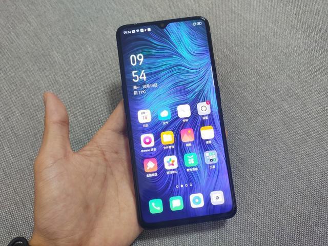 5G来了也别着急换，这3款性价比机型别错过，买过的人都说好！