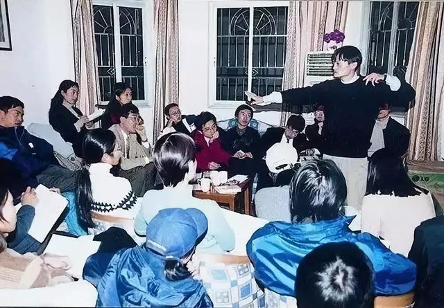 阿里巴巴公司的薪酬待遇如何？马云说：开 4 倍工资都挖不走员工