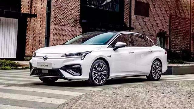 新能源车终于传来好消息，私人消费占比过半，大家速来