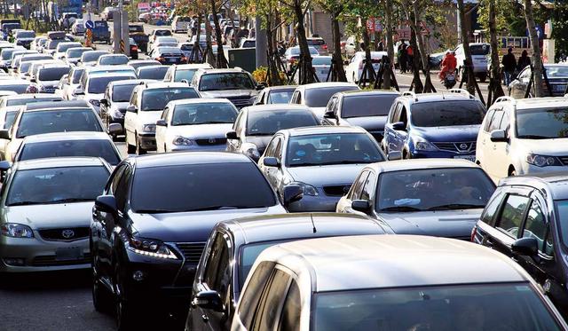 无人驾驶汽车的普及应用，将使私家车退出历史舞台