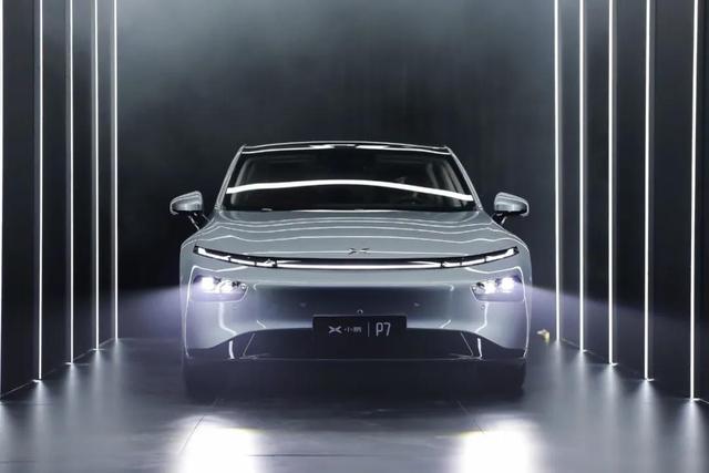 比亚迪/特斯拉/小鹏大乱斗，续航超700公里就能当老大了吗？