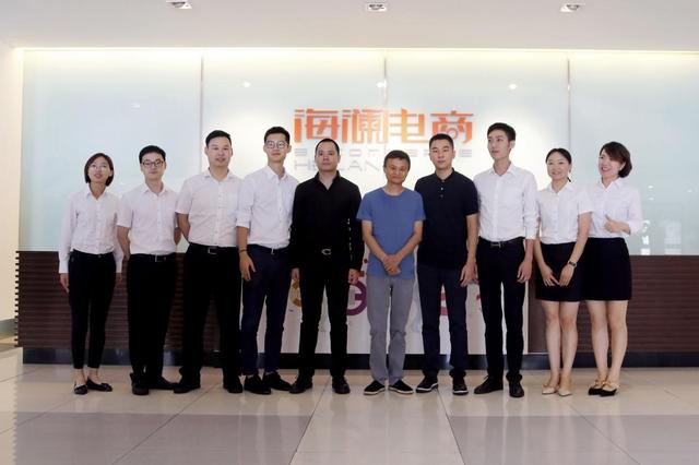 新时代商业布局，海澜之家为何成为互联网巨头争抢的香饽饽？