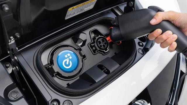 传统车企真的不在乎新能源车企吗（一）消灭续航焦虑