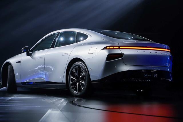 集齐了比亚迪所有的先进技术，这款车能否为中国品牌争一口气呢？