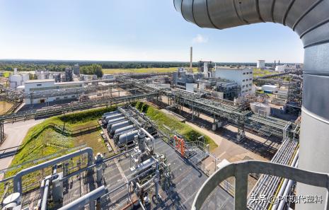 巴斯夫增强其电动汽车动力电池材料在全球的领先地位