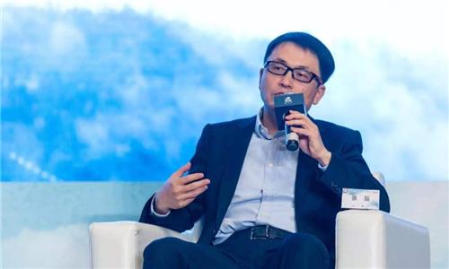 马化腾、刘强东座上宾：全资押宝腾讯，3亿投资京东，今身价220亿