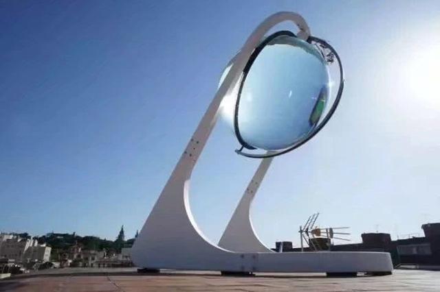 发展电动汽车的意义不仅是环保，其中还隐藏着人类本身的发展方向