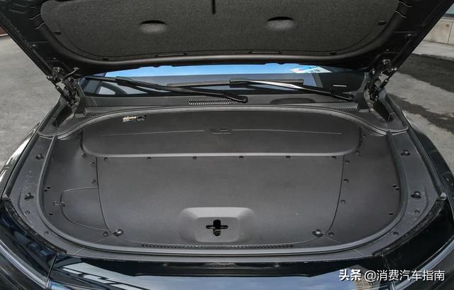 SUV界的实力扛把子！空间超奥迪Q7，马力326，零百6.5S，32.80万