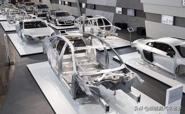 “铝”见不鲜，为什么特斯拉、蔚来等高端电动汽车，都爱铝车身？