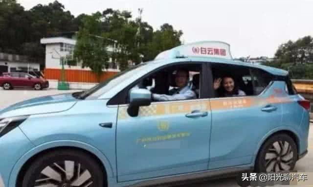 广东出租车换成SUV，乘客坐了都说好，司机们却想辞职不干