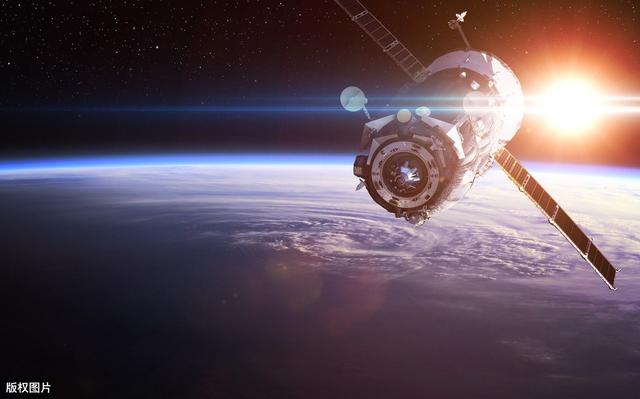 我们玩手机的时候，不小心为地球造了保护罩！