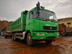 工业之美｜解放双手、下坡发电，国内首台无人驾驶纯电动自卸车完成验收